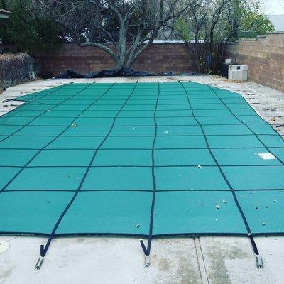 Winter pool cover installation