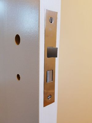 Flawless installation of an interior mortise lock