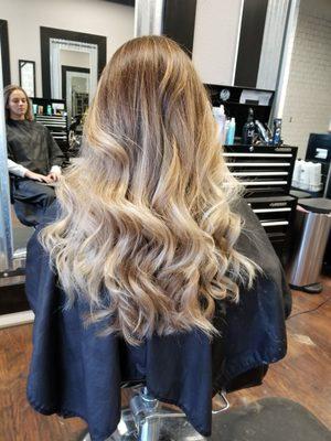 Kutz & Colors Hair Salon