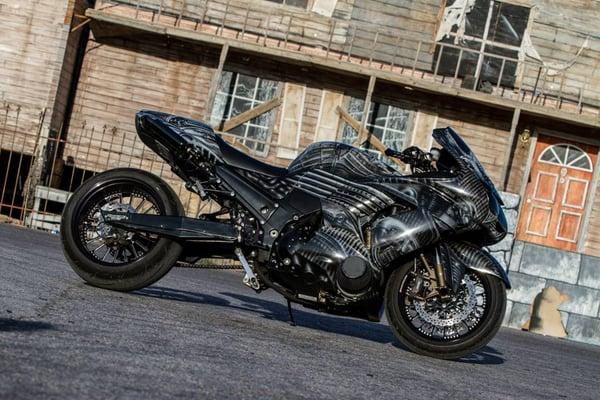 Kona's custom turbo ZX14, turbo and paint through Garage7!