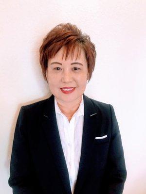 Eunis Yu, REALTOR