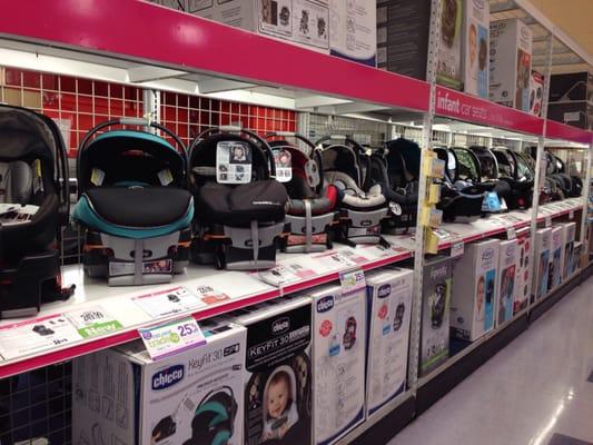 Best baby car seat selection that I have seen. FYI there are 3 more rows of car seats.