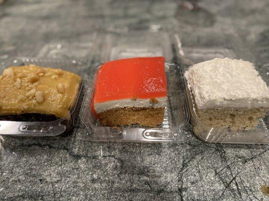 All three cake desserts. Didn't care for any of them. The coconut was my favorite though. That one I'd get again.