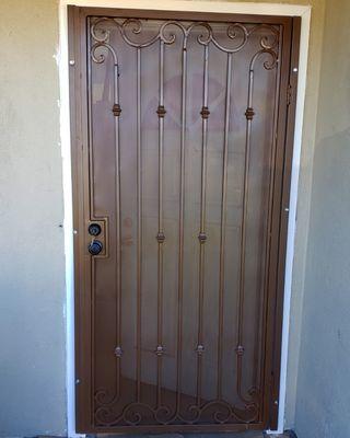 This door was made for a client for bugs, he wanted to have his front door open while keeping bugs away and keeping fresh air in.