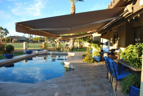 Retractable Awnings and Patio Furniture