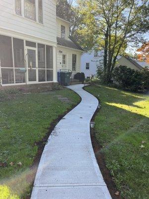 Concrete sidewalk replacement and installation