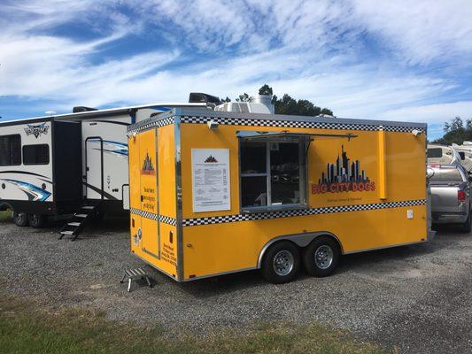 Big City Dogs at R and R Auto and Camper Sales in Jesup GA.