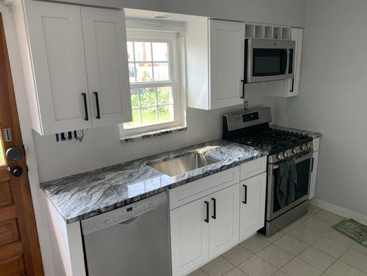 Beautiful granite countertop!