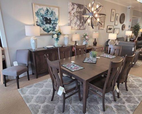 Riverview Dining Set