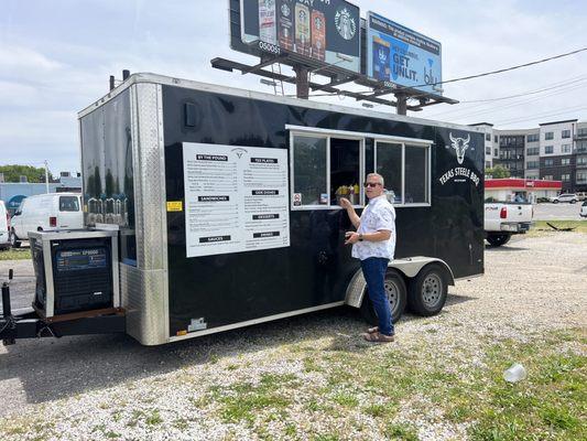 It's a food truck!!!