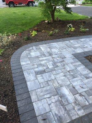 I requested a rounded corner and the skilled craftsman complied with a beautiful curve!