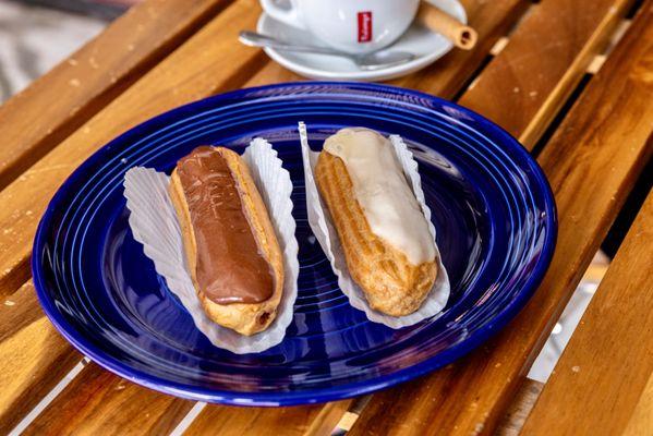 Eclairs, chocolat, desert, coffee, Le Petit Parisien, French Bakery.