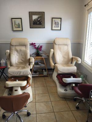 Beauty Lounge's nail spas