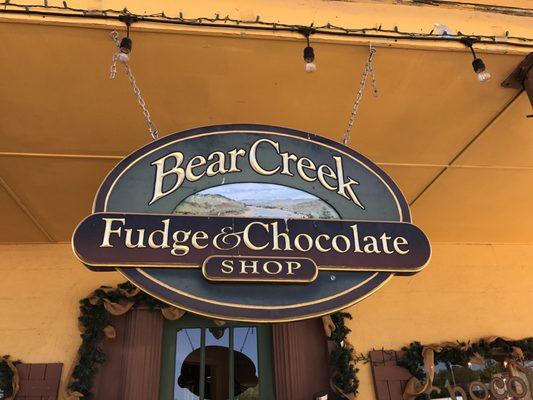 Bear Creek Fudge & Chocolate Shop