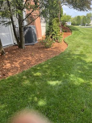 Installing mulch glastonbury