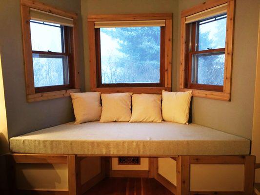 Custom Made Window Seat Cushion & Pillows