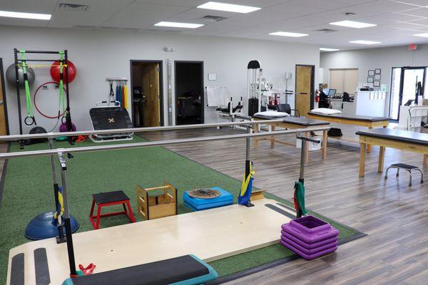 Interior of STAR Physical Therapy - Tullahoma