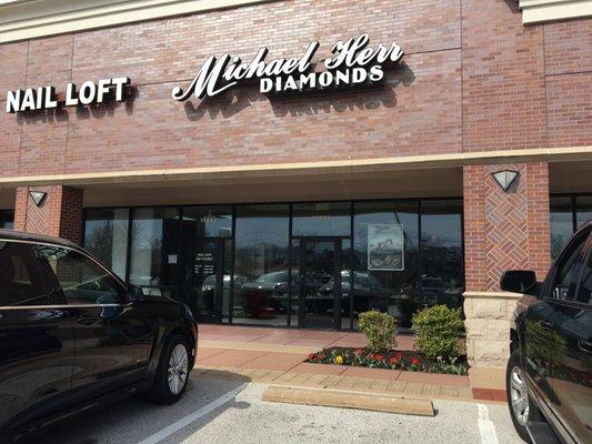 Michael Herr Diamonds & Fine Jewelry Store Exterior