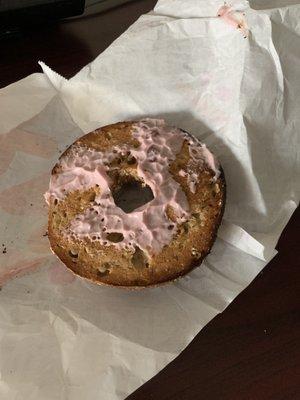 My last couple bagels have been lacking cream cheese :(