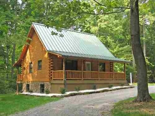 Cozy Pine Cabin