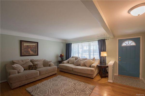 This living room was in an 1,800 sq. ft. home I had listed in Warren that sold in 9 days for $174,000.