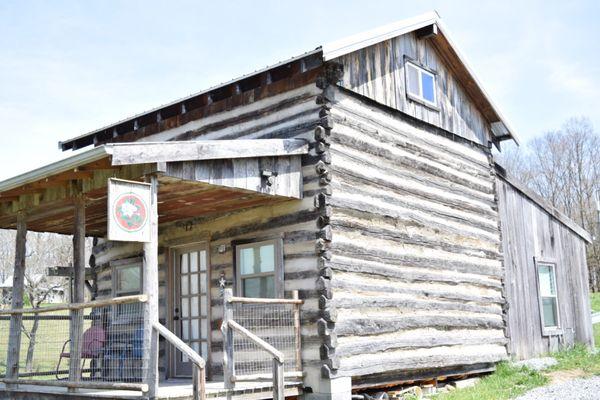 Spring Creek Place Cabins