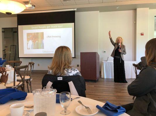 Limitless Life and Body and Business presentation in at the ACREM Luncheon at the Poplar Creek Golf Course.