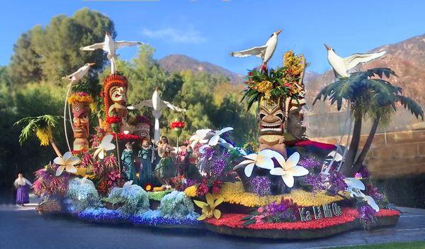 2020 Float from Sierra Madre Rose Float Association.Winner of the President Award!