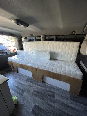 Melvin Custom Mattress