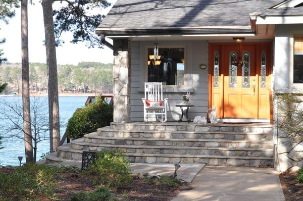 Lake Keowee Lakefront Home