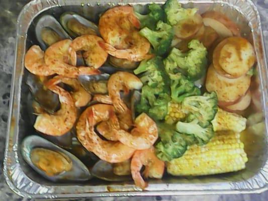 2lbs Green Shell Mussel Platter w/ 1lb Extra Large Shrimp