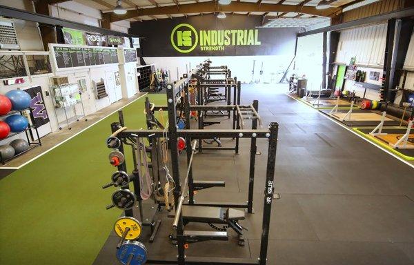 Advance Sports and Spine Therapy is located inside of Industrial Strength Gym in NW Portland.