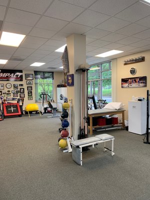 Impact physical therapy main room