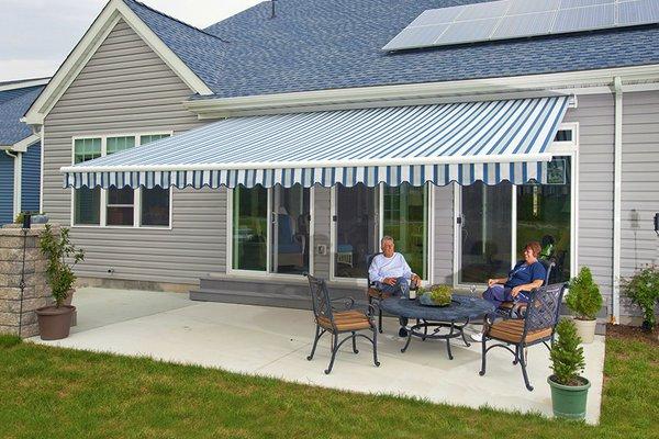 Retractable Patio Awning (motorized)