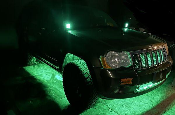 XK Glow accent lighting on Jeep Grand Cherokee