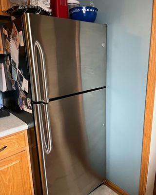 Shining refrigerator