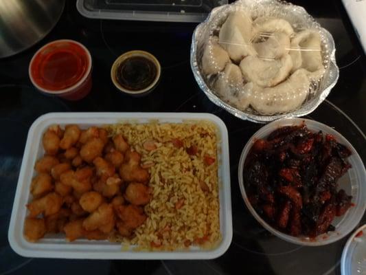 Sweet & Sour chicken combination plate, boneless spare ribs, and steamed dumplings -- SUN FAT in Bristol, CT.