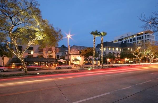 The Commons where TravelStore Pasadena just relocated on Lake Avenue.