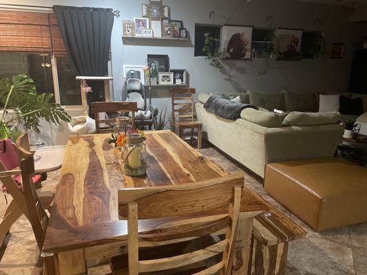 Clean living/dining room!