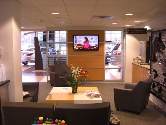 Customer Lounge