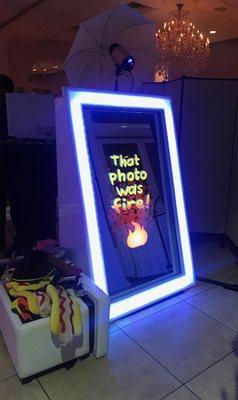 Mirror Booth