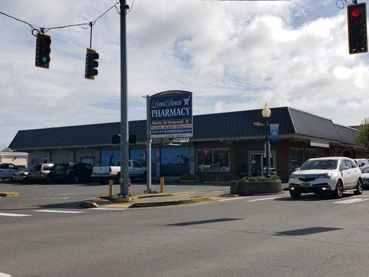 Peninsula Pharmacies - Long Beach