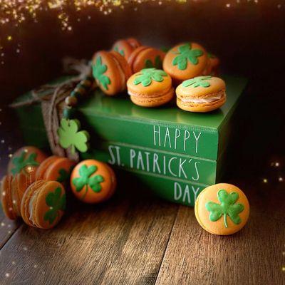 Happy St. Patrick's Day macarons