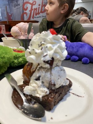 A brownie sundae made with love.