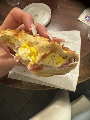 Egg, ham & cheese croissant