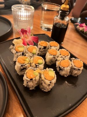 Salmon rolls