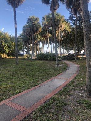 Path towards the fountain and Bayshore