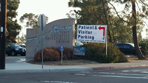 Misleading sign fooling UCSD Patients and Visitors into thinking that the lot is associated with the Hospital and Medical Center.