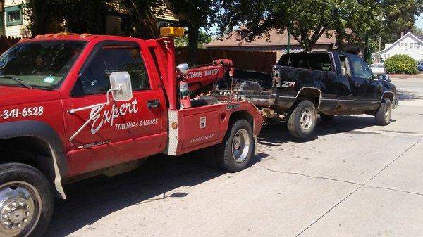 Expert Towing & Auto Salvage