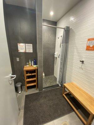 Fully stocked shower rooms for your needs.